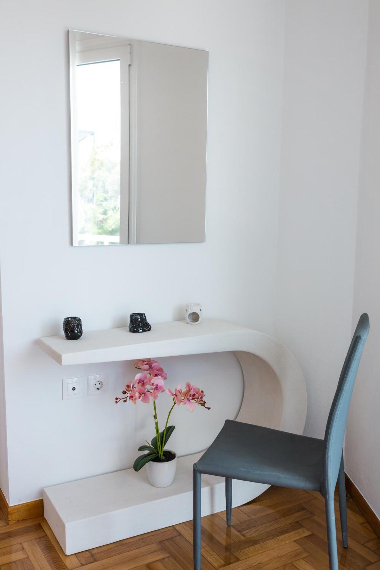 Apartment In Glyfada Center เอเธนส์ ภายนอก รูปภาพ