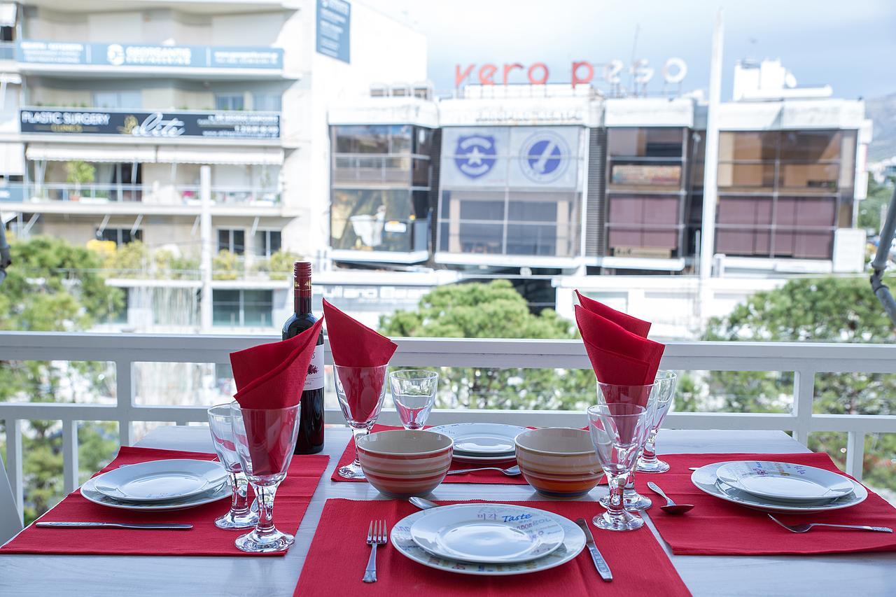 Apartment In Glyfada Center เอเธนส์ ภายนอก รูปภาพ