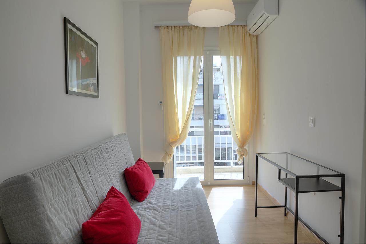 Apartment In Glyfada Center เอเธนส์ ภายนอก รูปภาพ