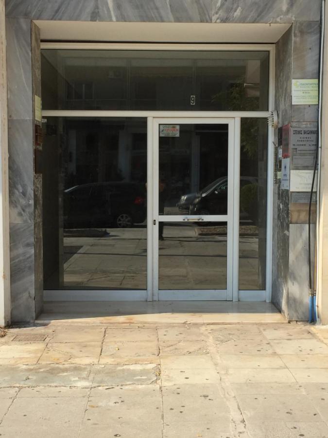 Apartment In Glyfada Center เอเธนส์ ภายนอก รูปภาพ